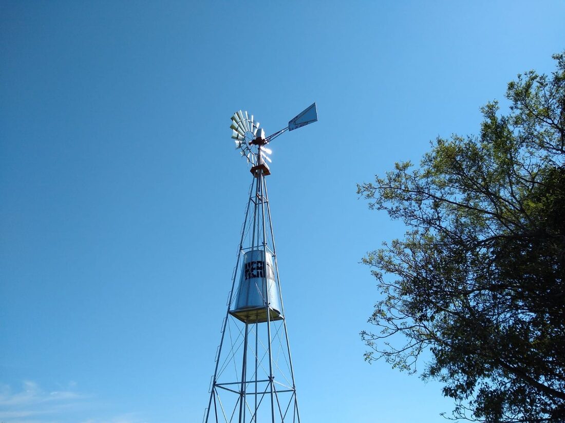 Molino en la llanura